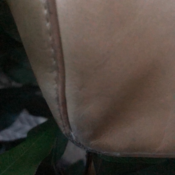 TORY BURCH LEATHER SHOULDER BAG - Picture 4 of 15